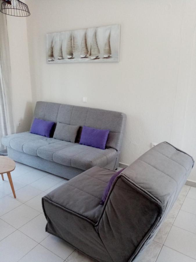 Deaspoina Apartment Nea Roda